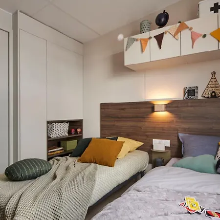 Mobile Homes By Kelair At Domaine Des Ormes *