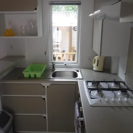 Mobile Homes By Kelair At Domaine Des Ormes Campsite *